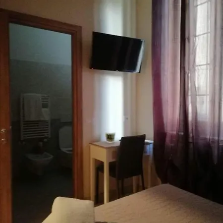 Torino Hotel 2*